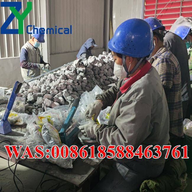 Premium CaC2 calcium carbide stones for industrial applications